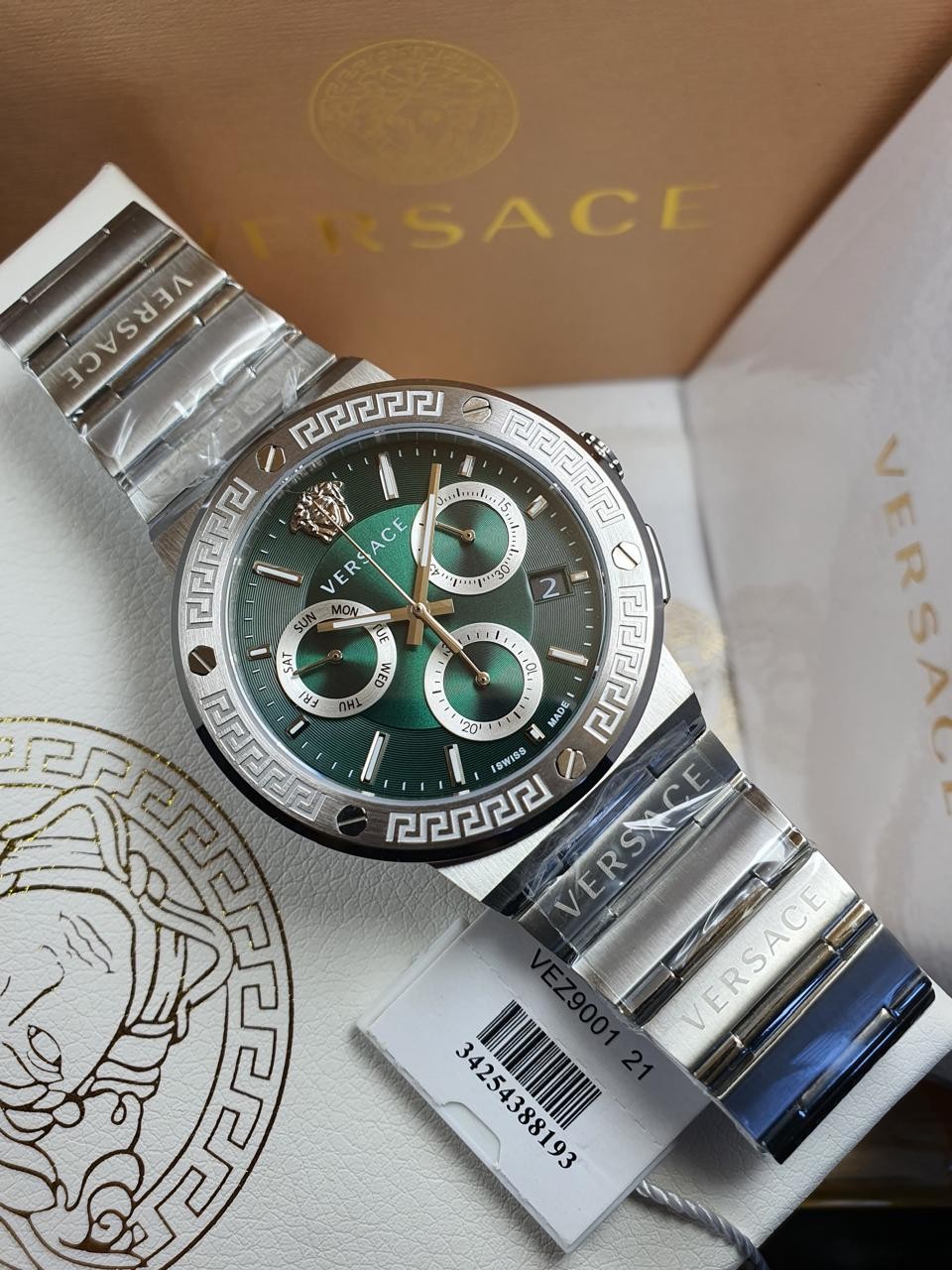 1 Versace Greca Logo Chronograph Quartz 43mm - Image 1