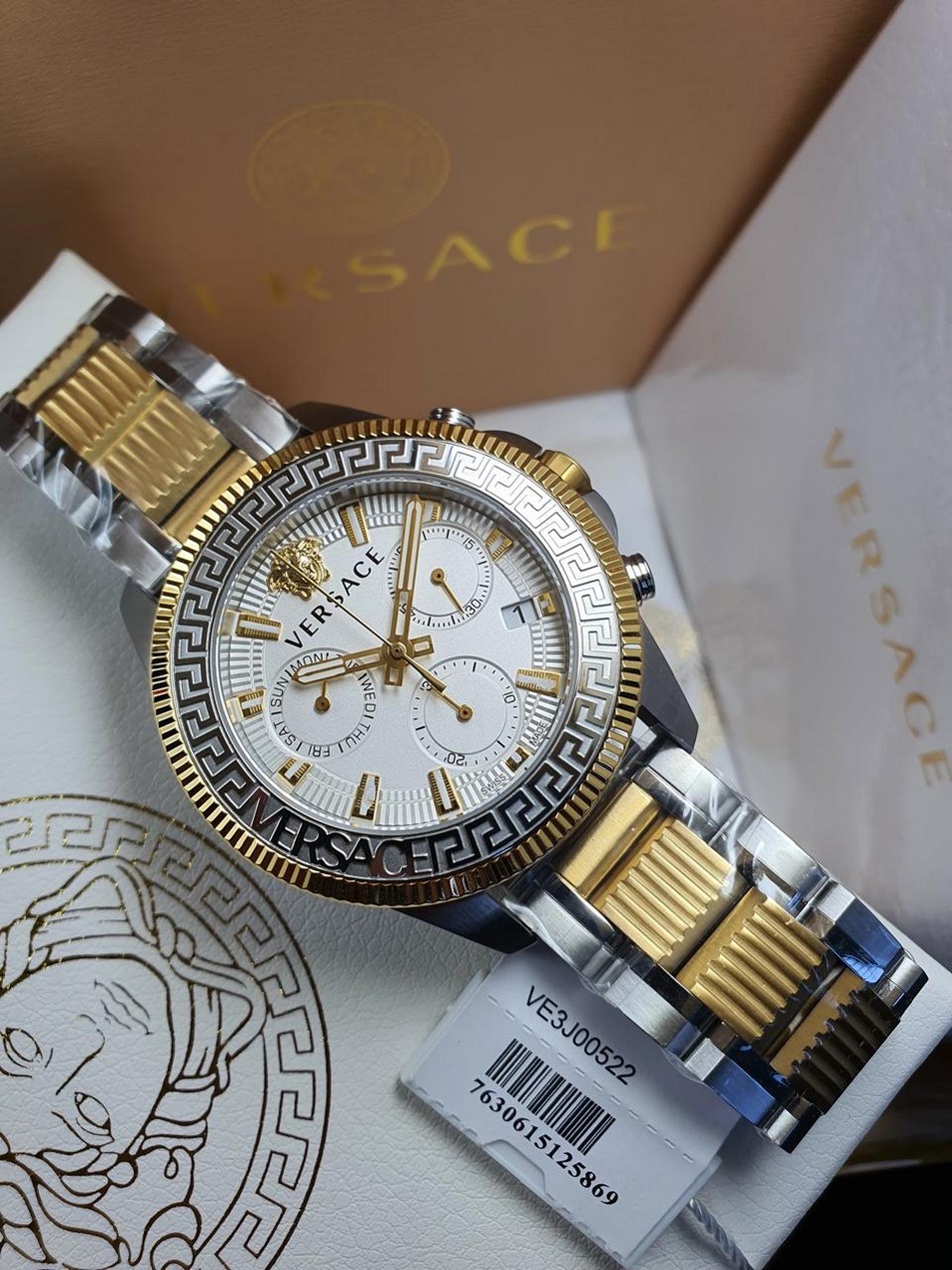 2 Versace Greca Action Chronograph Quartz 45mm - Image 1