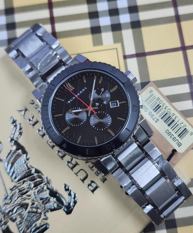 13 Burberry The City Chronograph Black Dial Watch - Image 1