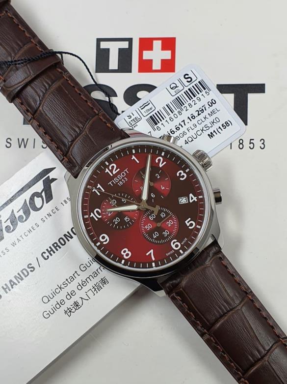 16 Tissot Chrono XL Classic Chronograph - Image 1