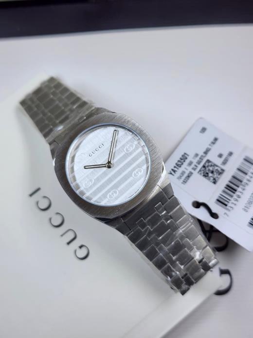 2 Gucci Grip Silver Dial Stainless Steel Women’s Watch YA163501 - Image 1