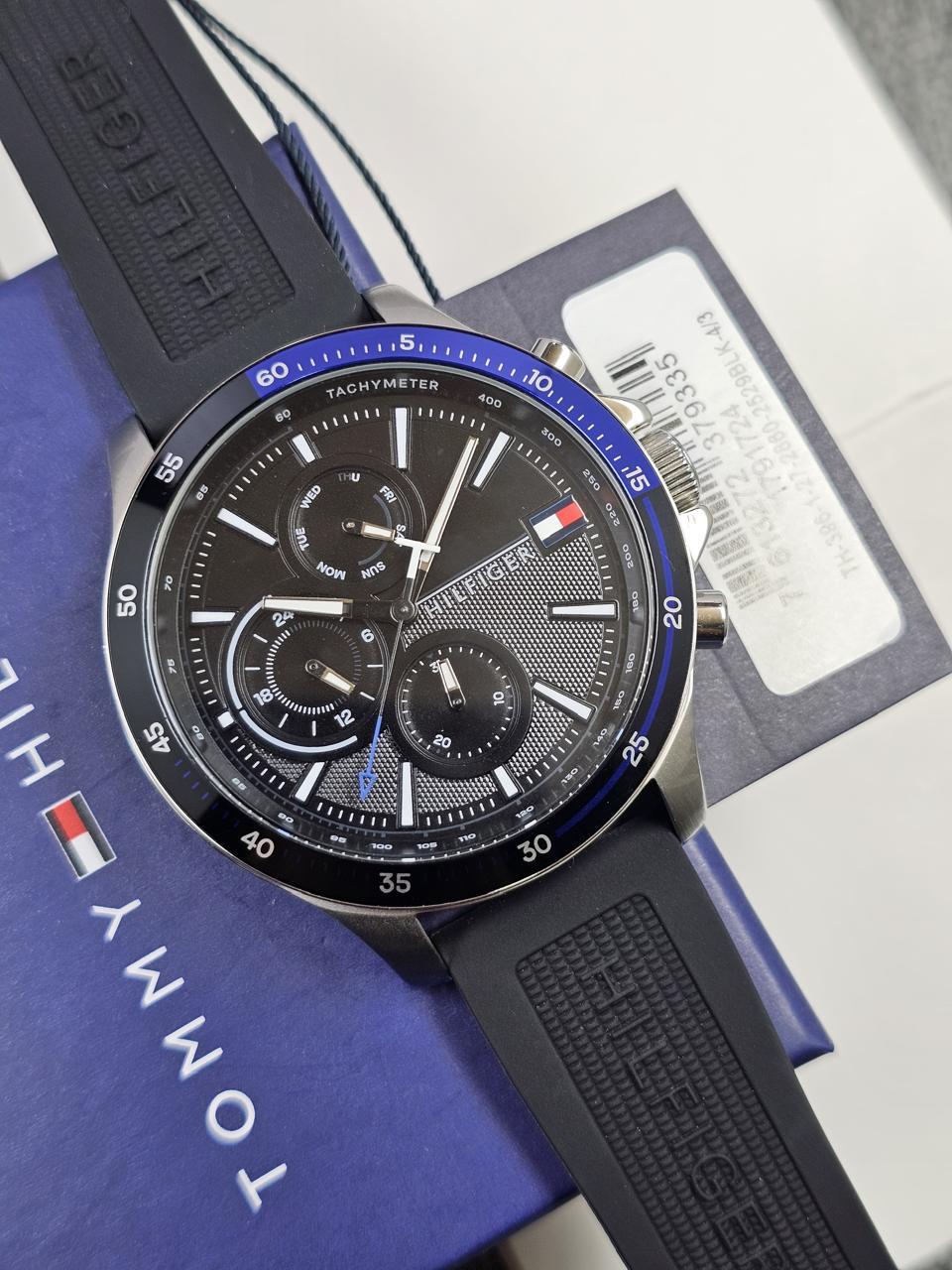 27 Tommy Hilfiger Bank Multi-Function Men's Watch - Image 1